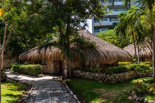 Hotel Irotama Bungalows & Bohios