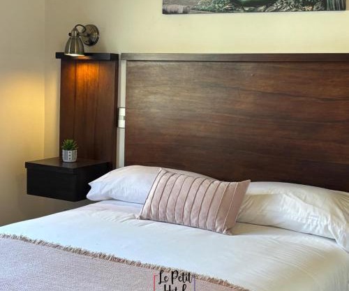 Hotel Le Petit