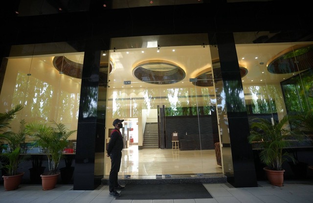 Hotel Makhan Vihar