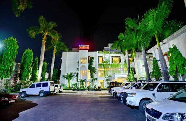 Hotel Mayura - Ambikapur