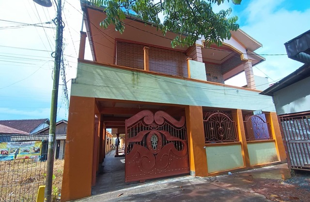 Hotel O Azeela Kost Syariah