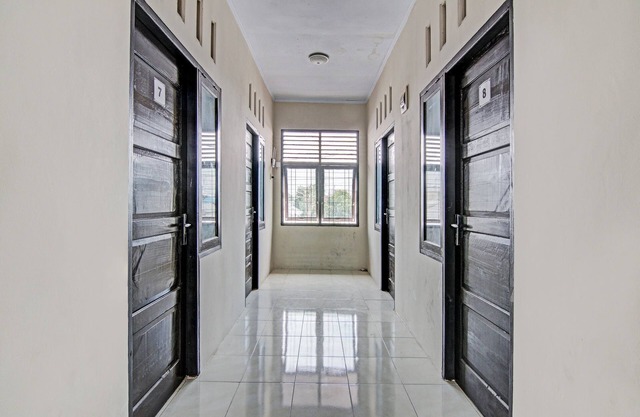Hotel O Homestay Dinda Syariah Near Masjid Al Amin
