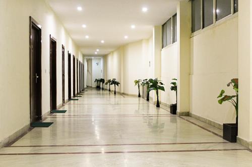 Hotel O Tajway Inn