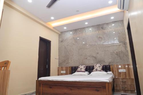 Hotel Radiant