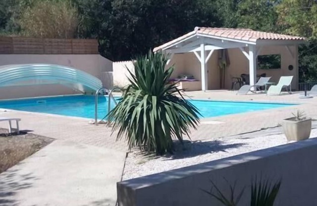 HOTEL RESTAURANT MAS LE CHATELET