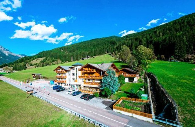 Hotel & Restaurant Feldrand