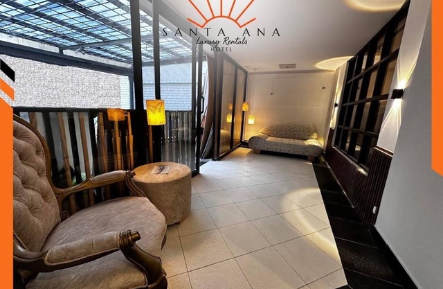 Hotel Santa Ana Luxury Rentals