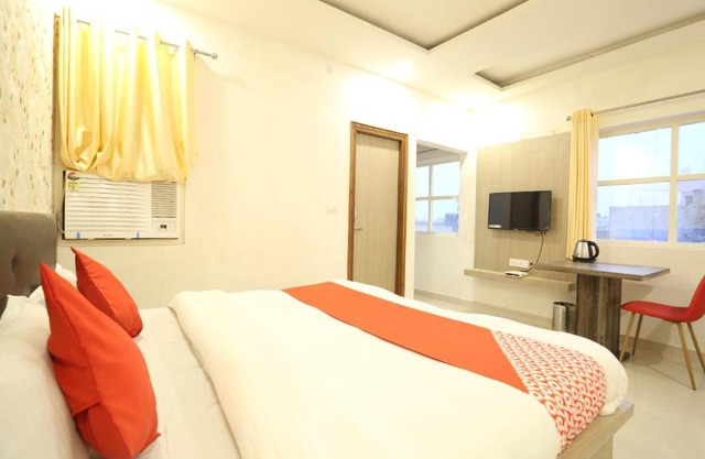 HOTEL UMA PALACE
