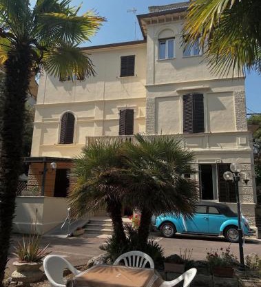 Hotel VILLA PINA