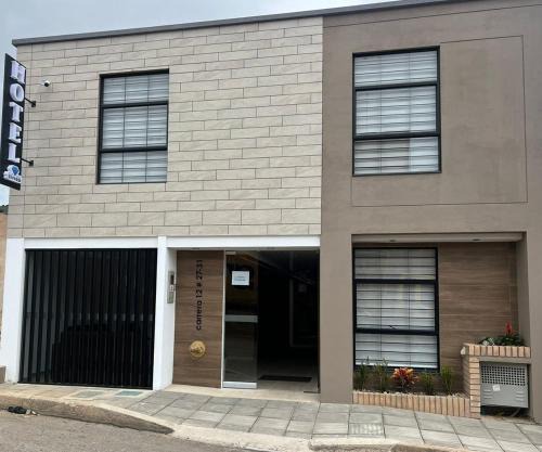 Hotel Zafiro Express