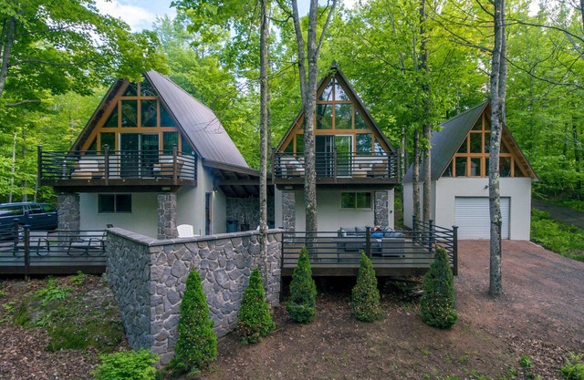 House 2 - Gorgeous A Frame