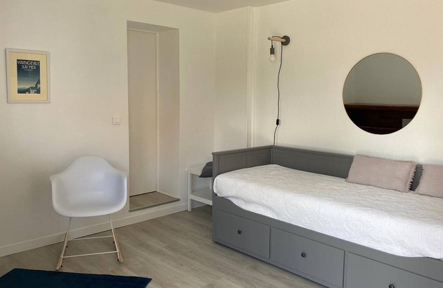 HOUSE 6 PEOPLE - LA CLOSERIE SAINT REMY