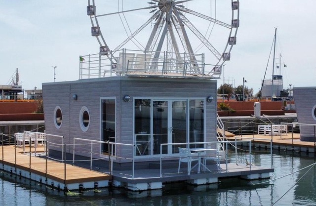House Boat Rimini Resort
