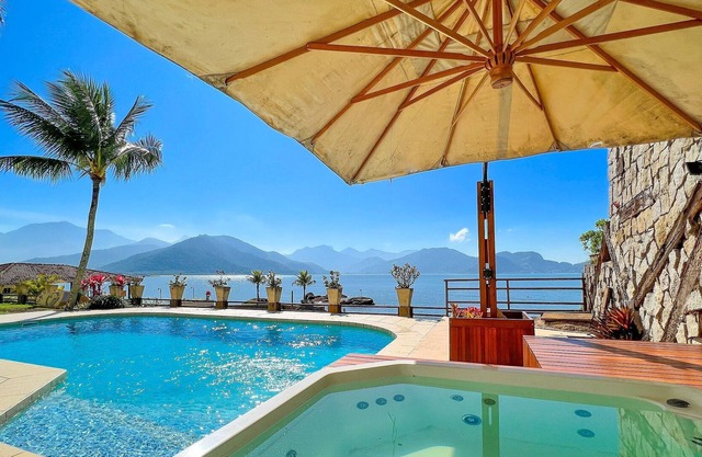 House for rent in Angra dos Reis foot in the sand with swimming pool by the sea - Ang55