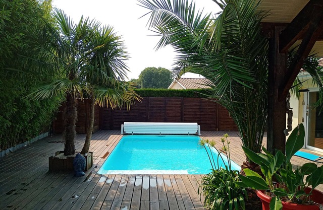 House with swimming pool 20 minutes from the beaches of Seignosse-Hossegor