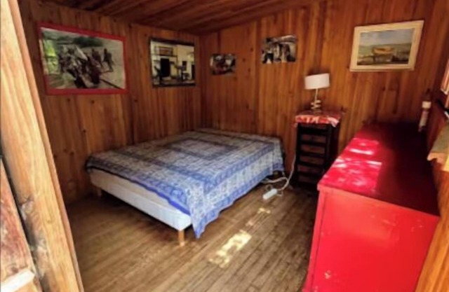 House in Cap Ferret, Canon village, just a few minutes walk from the beach!