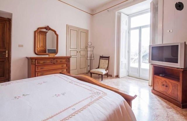 House in Cava De' Tirreni and mountain view