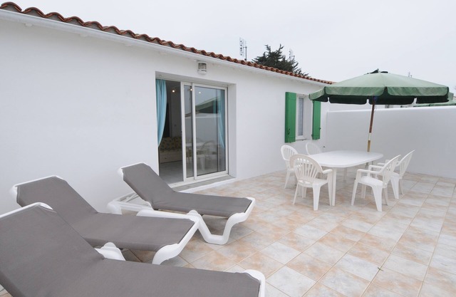 house iris de70m² close to the beach all quiet area with bike
