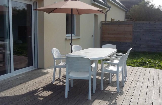 House near sea, Utah Beach landing beaches, golf, 6 pers