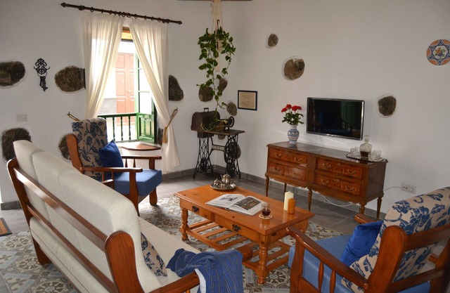 House of S. XX newly renovated. Ideal for hiking. Quiet zone.