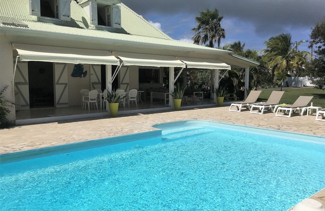 house/villa - ST FRANCOIS