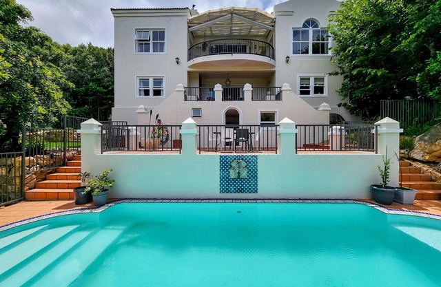 Hout Bay Family Home Pool, Sauna & Mountain Views