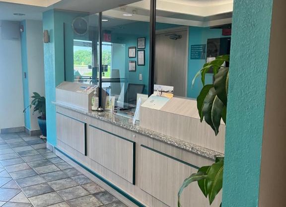 Howard Johnson by Wyndham Clarksville Tennessee