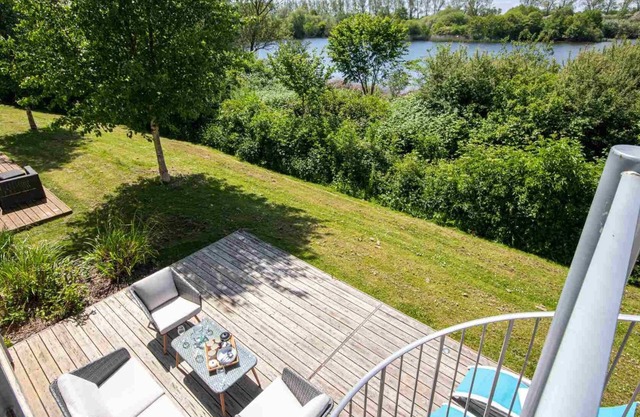 Howells Mere 70, Sunnybank