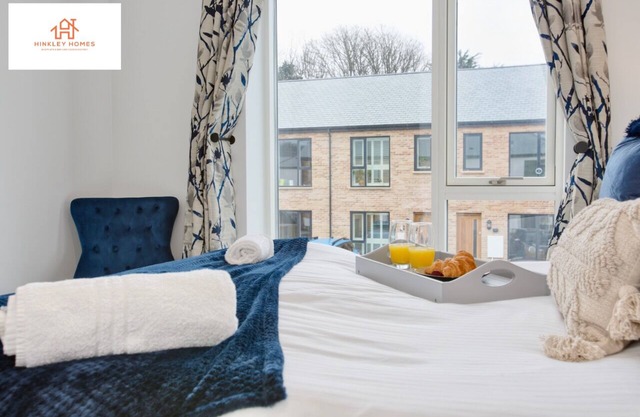 Huge 3Bed in Hayle/Ensuite/Free Wifi and Car Park