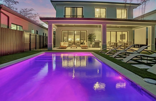 Huge! Modern, 5 bedroom home with the best backyard in all of FORT LAUDERDALE!