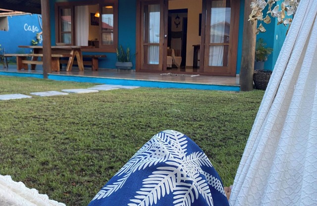 Humpback House Azul