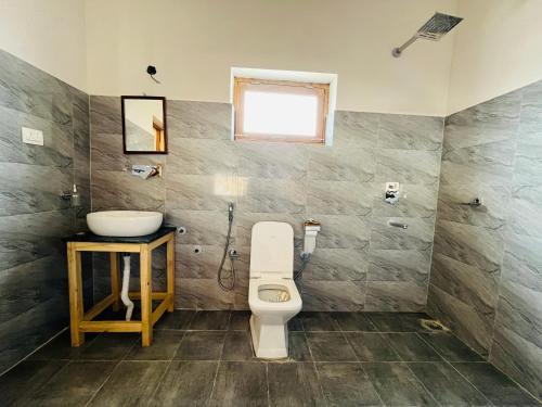 HUNDER TAMARIX RESORT