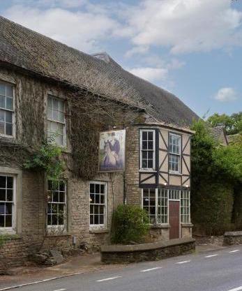 Hunters Hall Inn by Greene King Inns