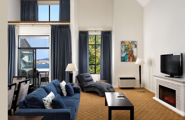 Huntingdon Hotel and Suites