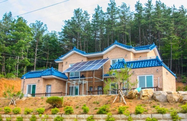 Hwayang Gyegok Domyeongsan Pension