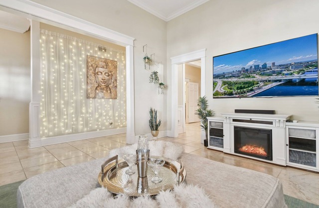 Hyde Park Location - Pet-Friendly - Gym - Sauna