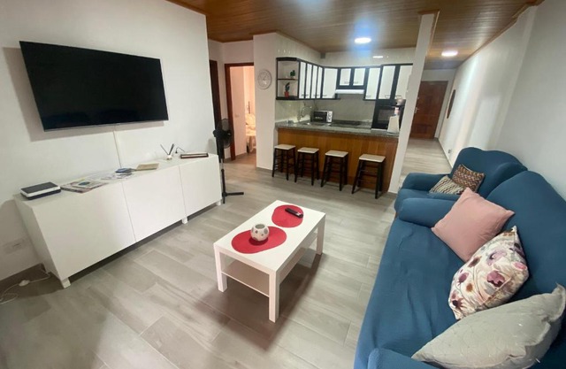 Ideal, cerca del mar