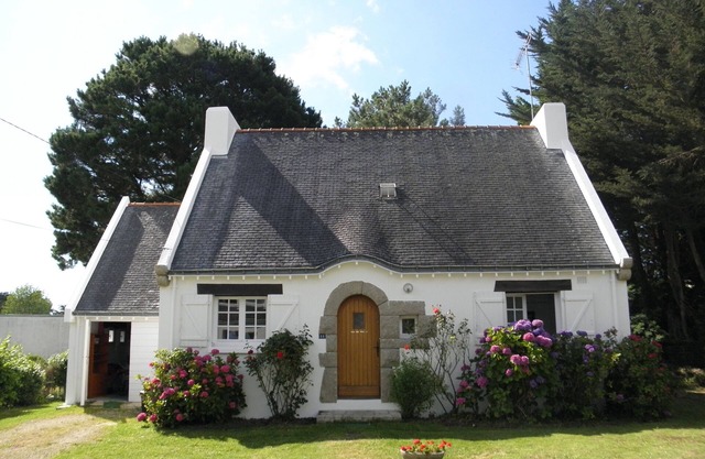 Ideal location: quiet villa in the heart of Carnac, close to the large beach