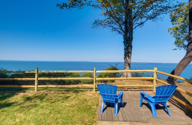 Idyllic Montross Vacation Rental Home w/Views