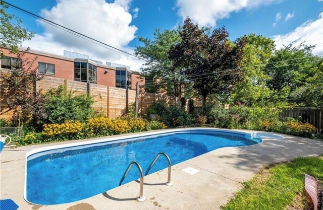 In Heart of Kingston Pool Home
