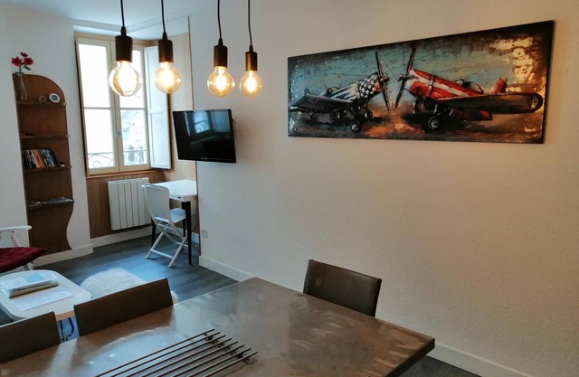 In the center of Cauterets Beautiful 2-bedroom apartment