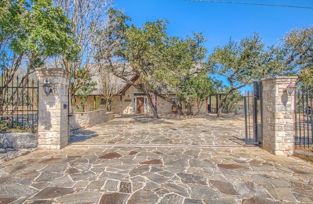 In the mood for a breath-taking view? This home has all you could ask for!