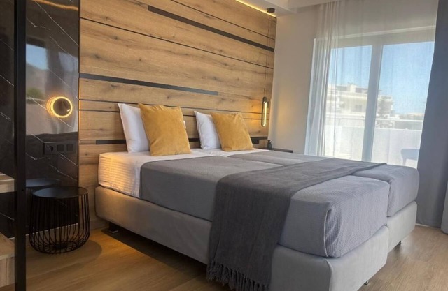 INCORSO Smart Luxury Stay near Airport 24HR Check in