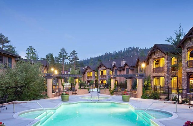Incredible Resort - The Club at Big Bear Village!