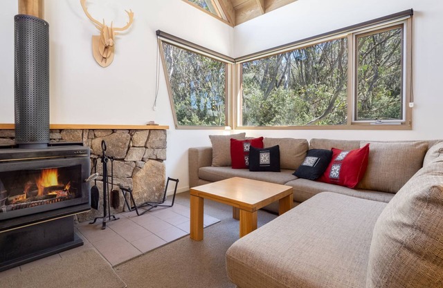 Indi Chalet - Woodridge