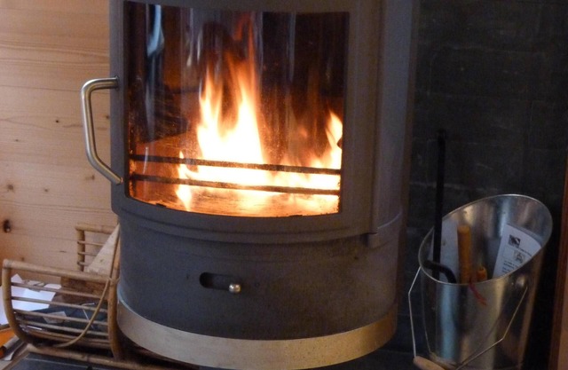 Individual chalet with swimming pool access in the heart of the Aravis mountains