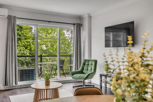 INITIAL - Escapade - Chutes-Montmorency