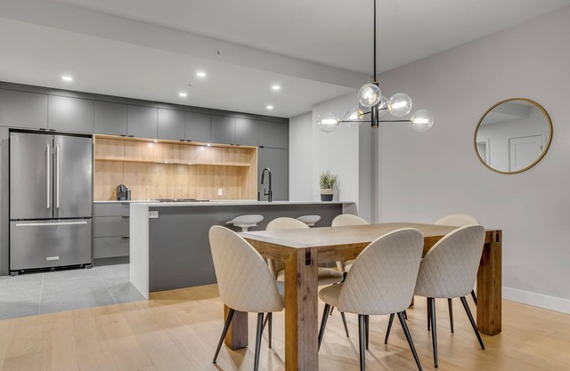 Initial | Mountain 302 | Ski-in Ski-out MSA