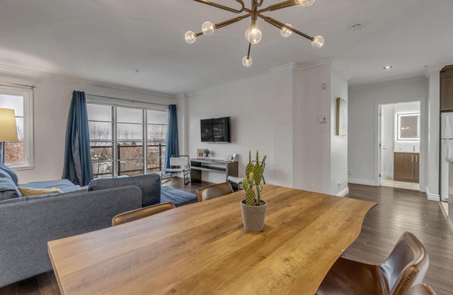 INITIAL - ROAD TRIP - Chutes-Montmorency - VUE FLEUVE