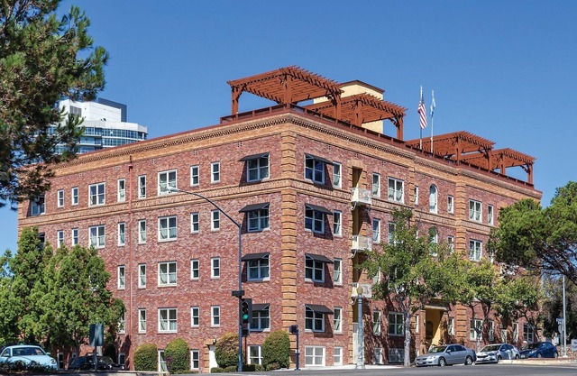 Instant Booking 30% off - WorldMark Balboa Park (1 Bedroom with Queen Bed)